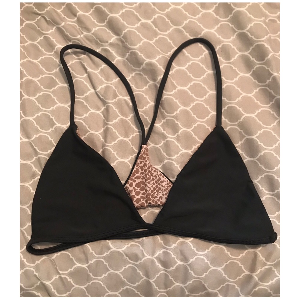 Acacia top